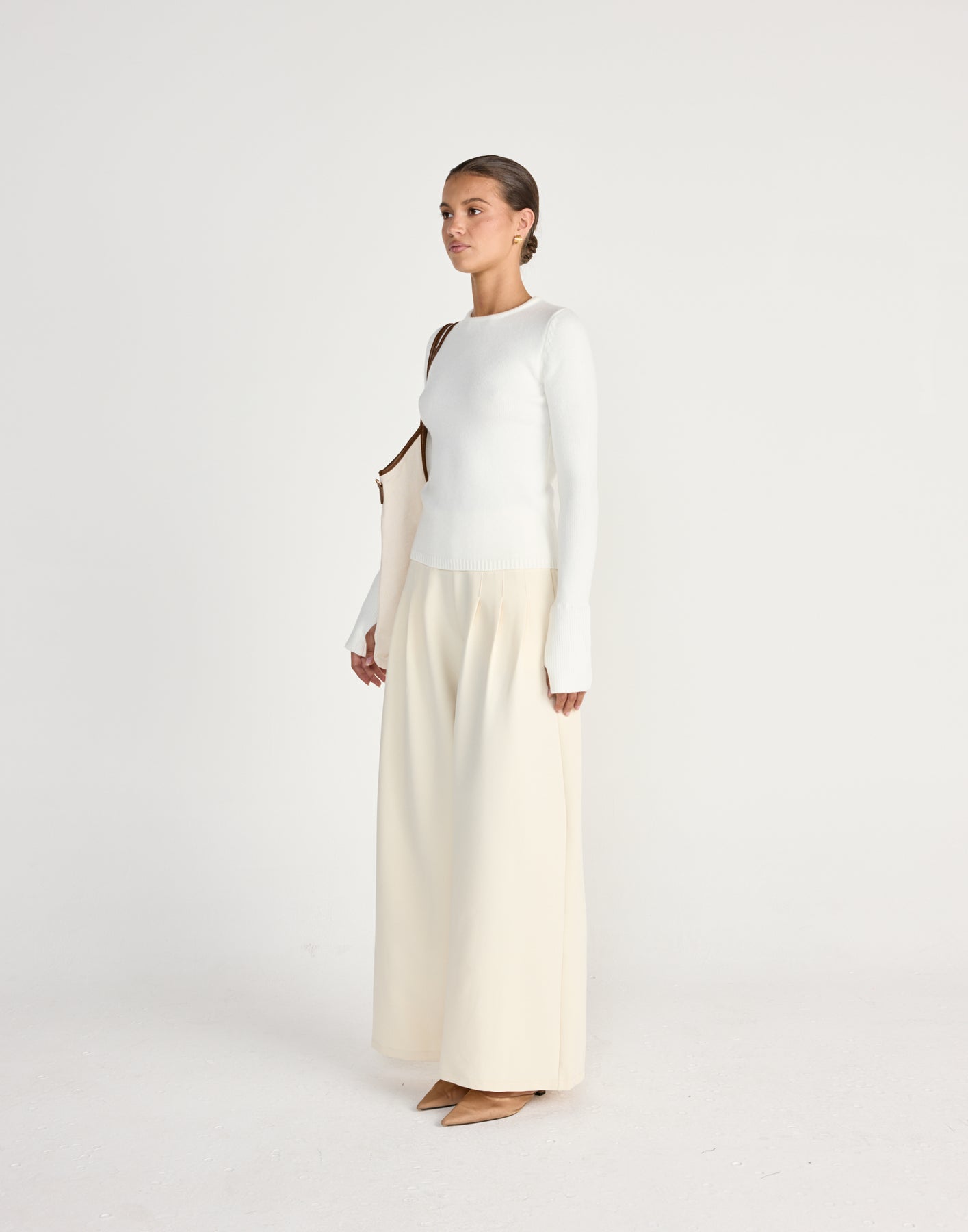 Collective Tops - Talise Long Sleeve Top (Off White)
Add to wishlist fifth image