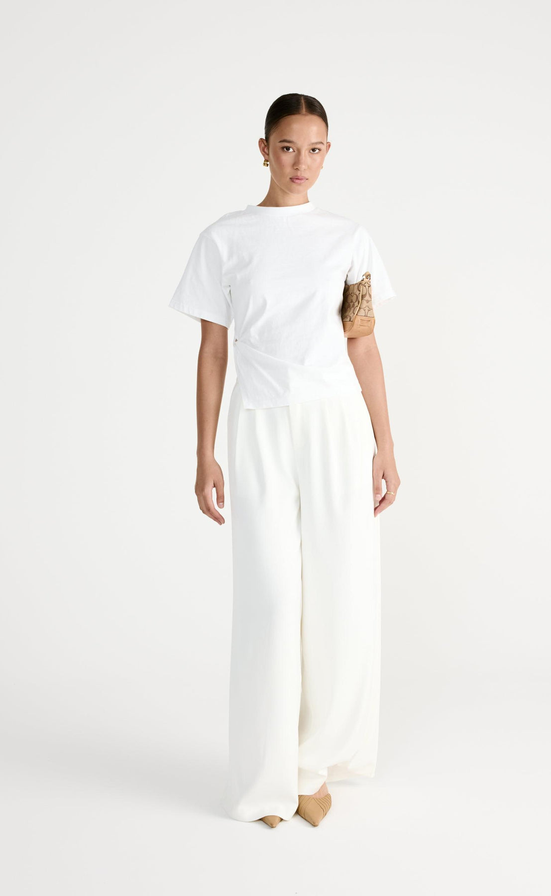 Collective Tops - Goldie Top (White)
Add to wishlist sixth image