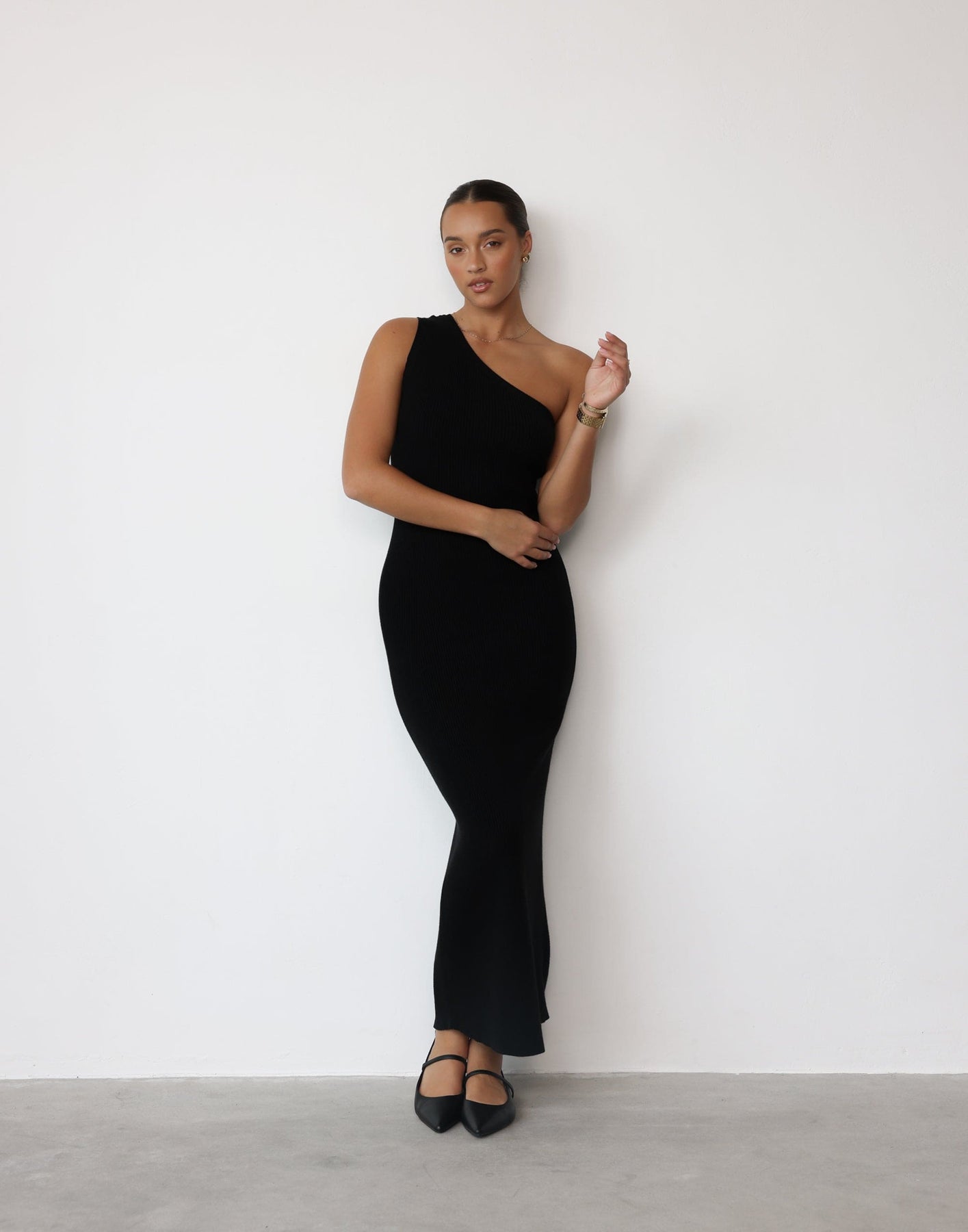 Collective Dress - Aubany Maxi Dress (Black)
                Add to wishlist fifth image