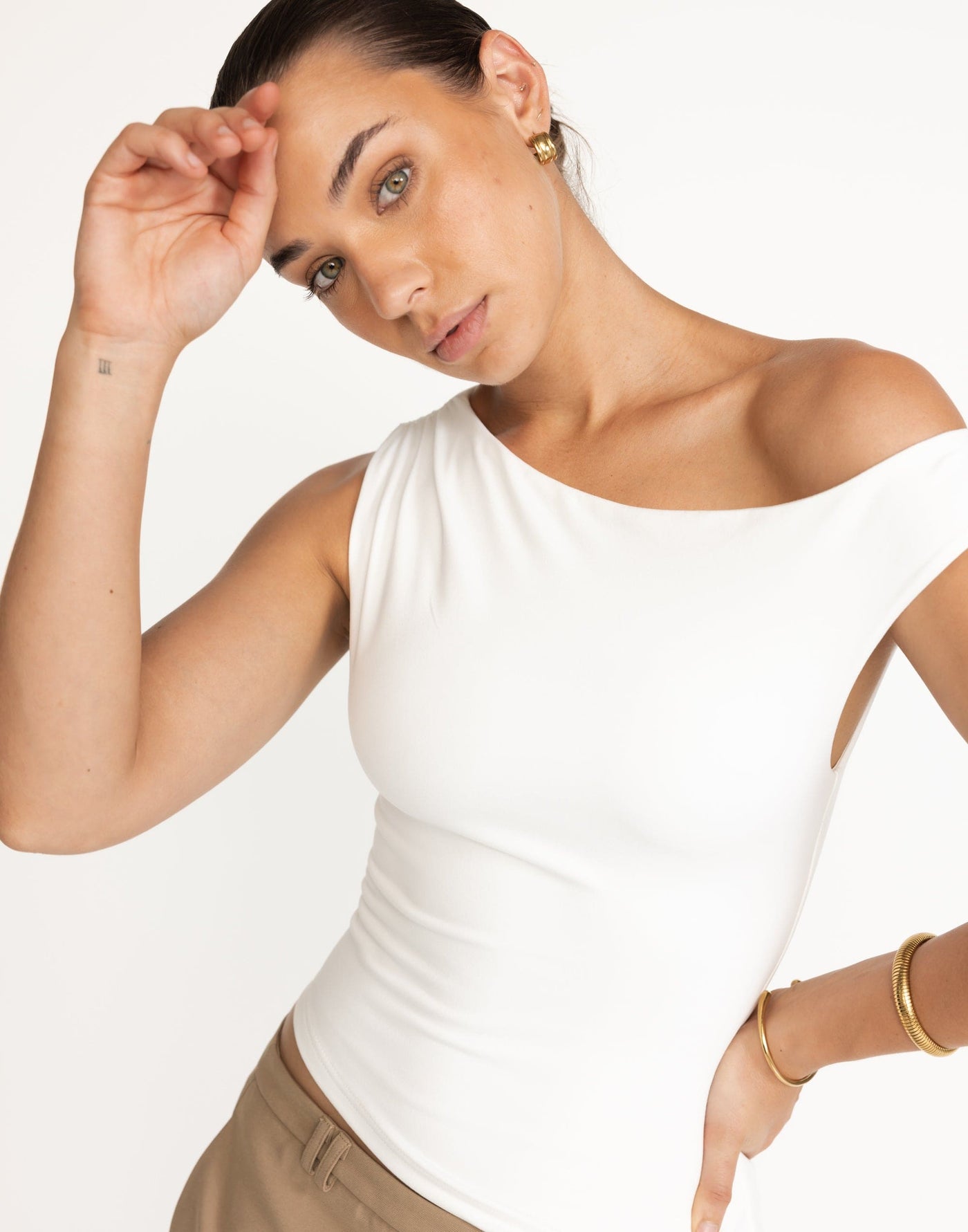 Lulu Top (White) | CHARCOAL Exclusive - Bodycon Off Shoulder Top - Women's Top - Charcoal Clothing