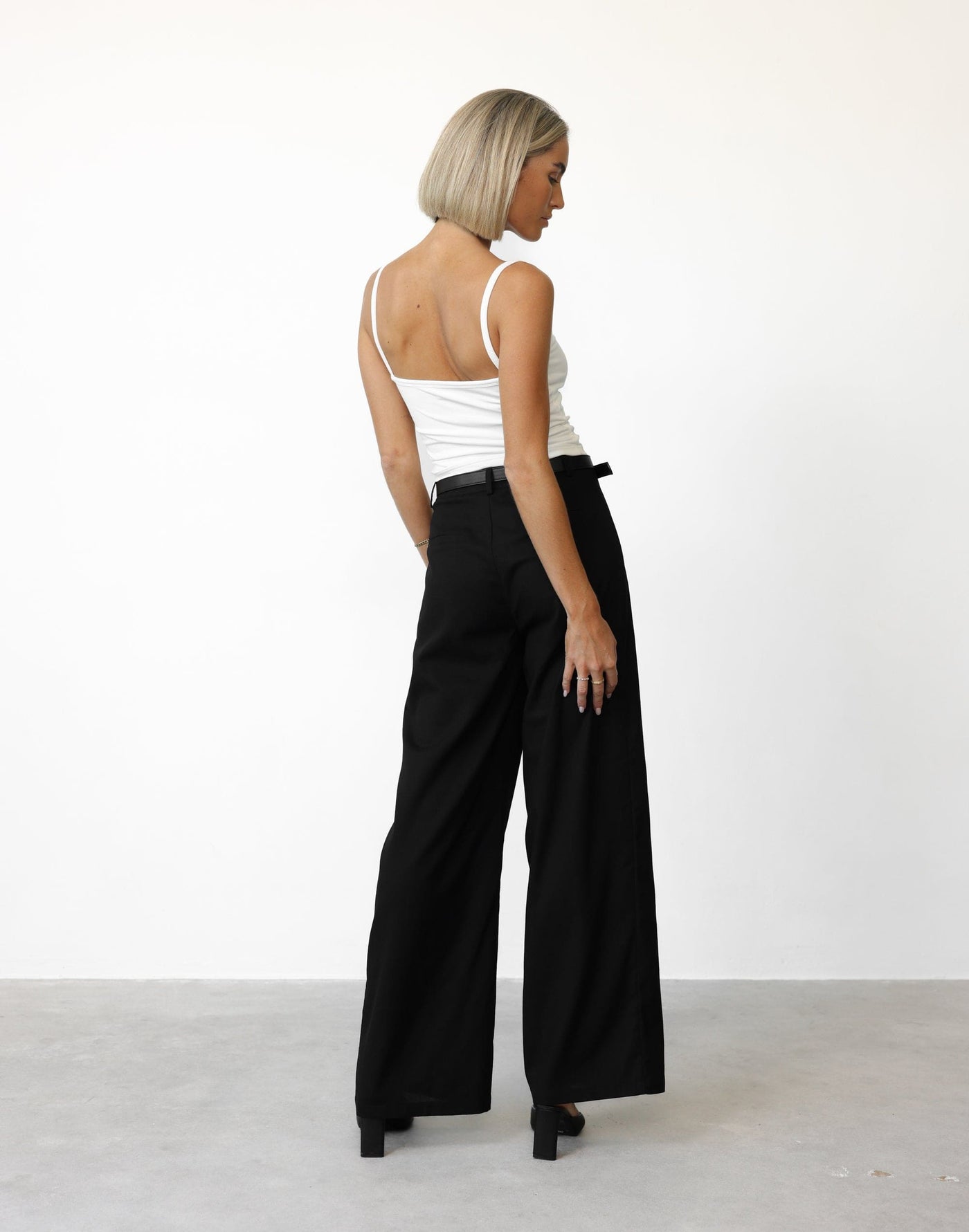 Tarsha Linen Pants (Black) | CHARCOAL Exclusive - High Waisted Zipper and Clasp Entry Pants - Women's Pants - Charcoal Clothing