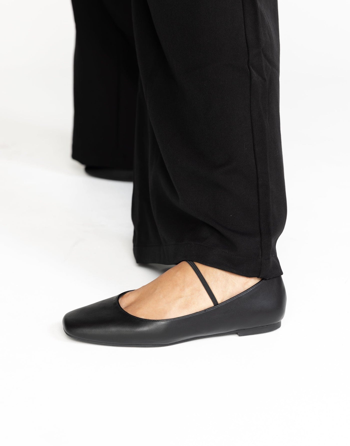  - Women's Shoes - Charcoal Clothing