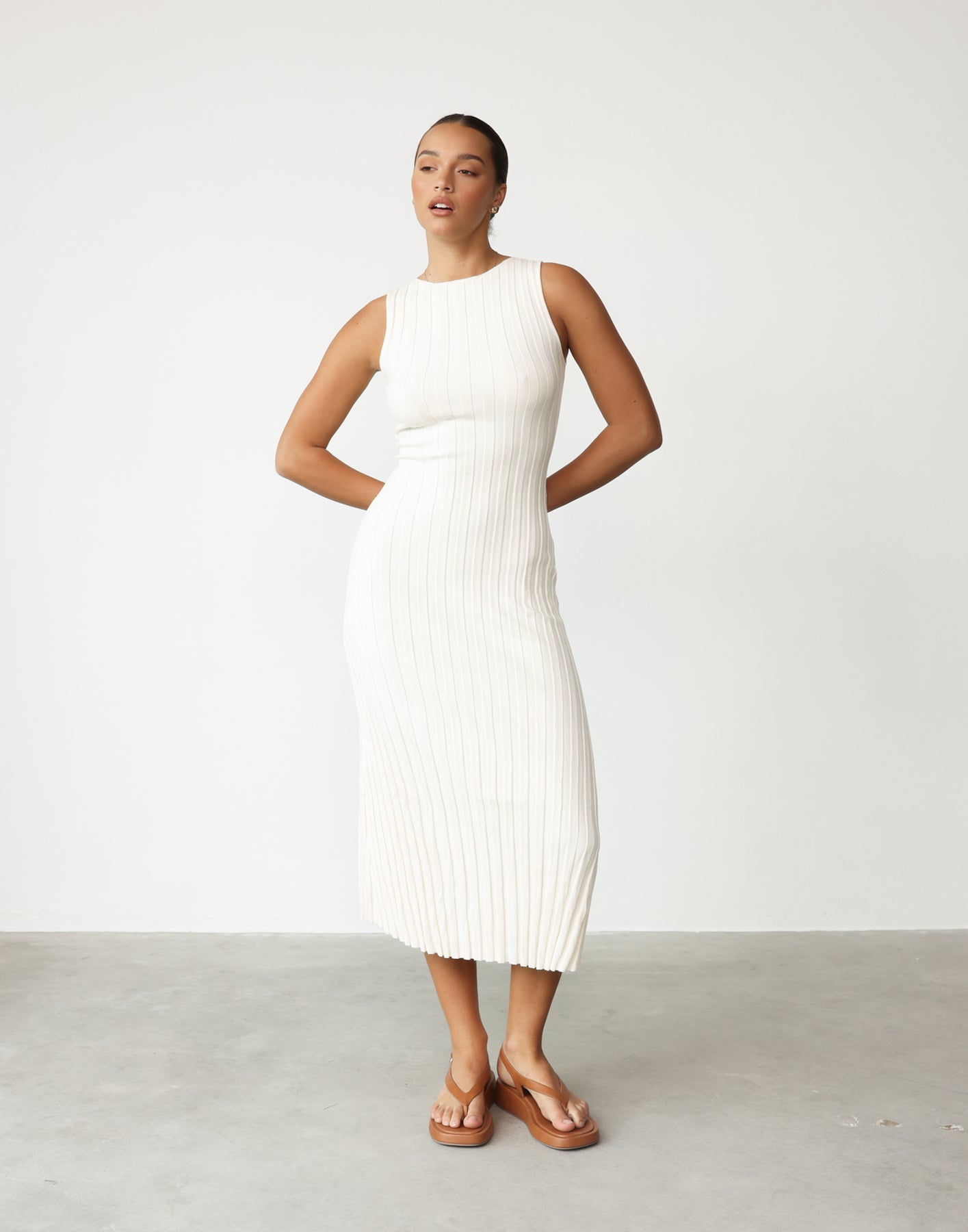 Collective Dress - Lily May Midi Dress (Oat) sixth image