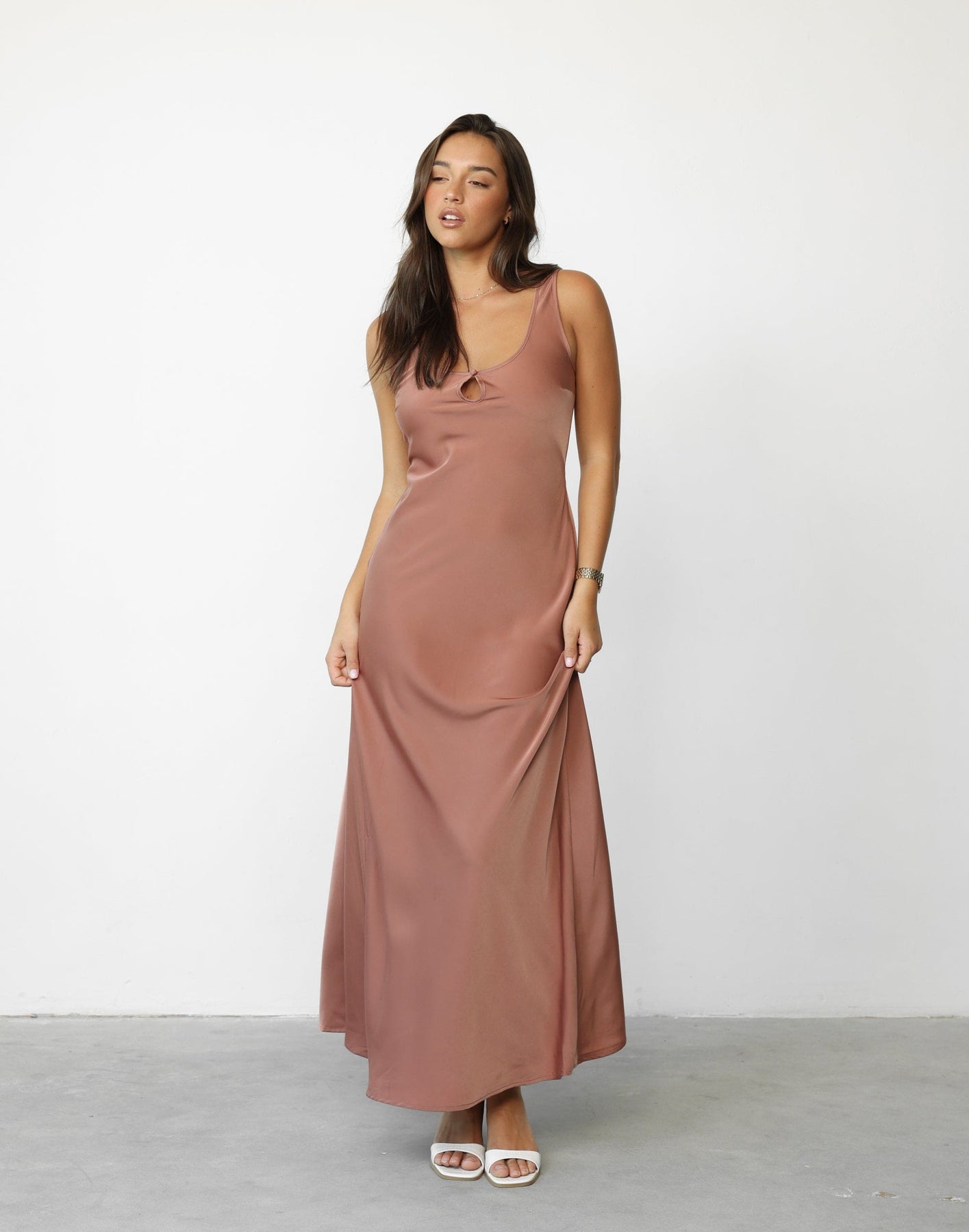 Collective Dress - Charlotte Maxi Dress (Dusty Rose)
                Add to wishlist third image