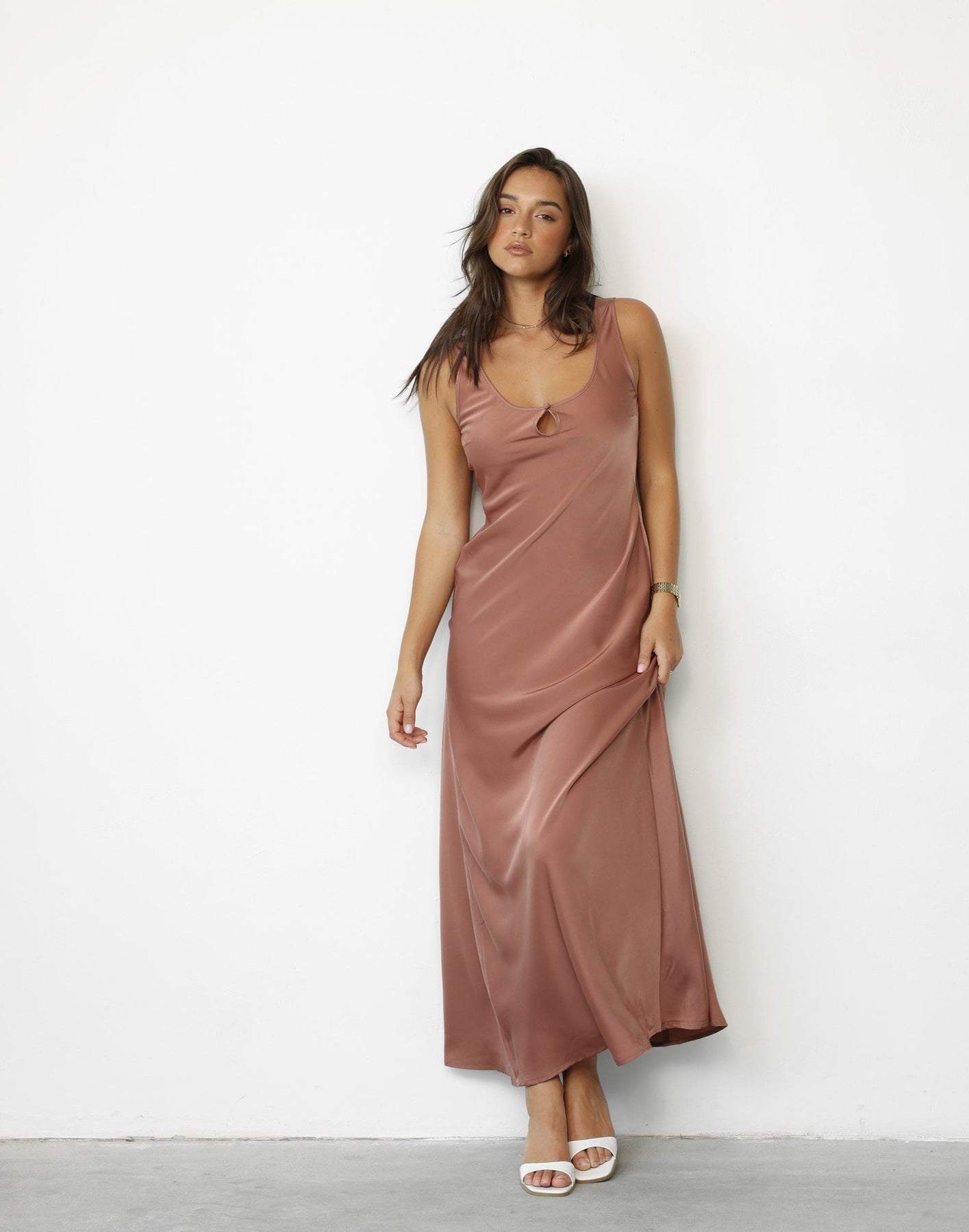 Collective Dress - Charlotte Maxi Dress (Dusty Rose)
                Add to wishlist secondary image