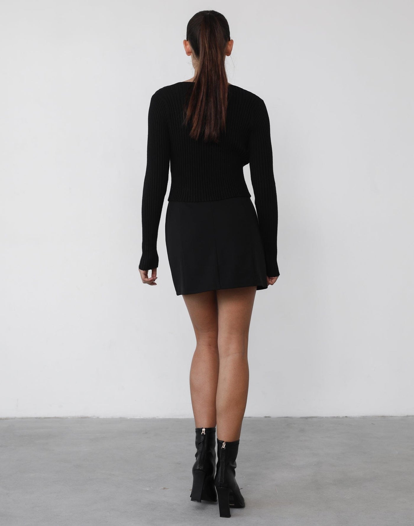 Clara Long Sleeve Top (Black) - Black Long Sleeve Top - Women's Dress - Charcoal Clothing