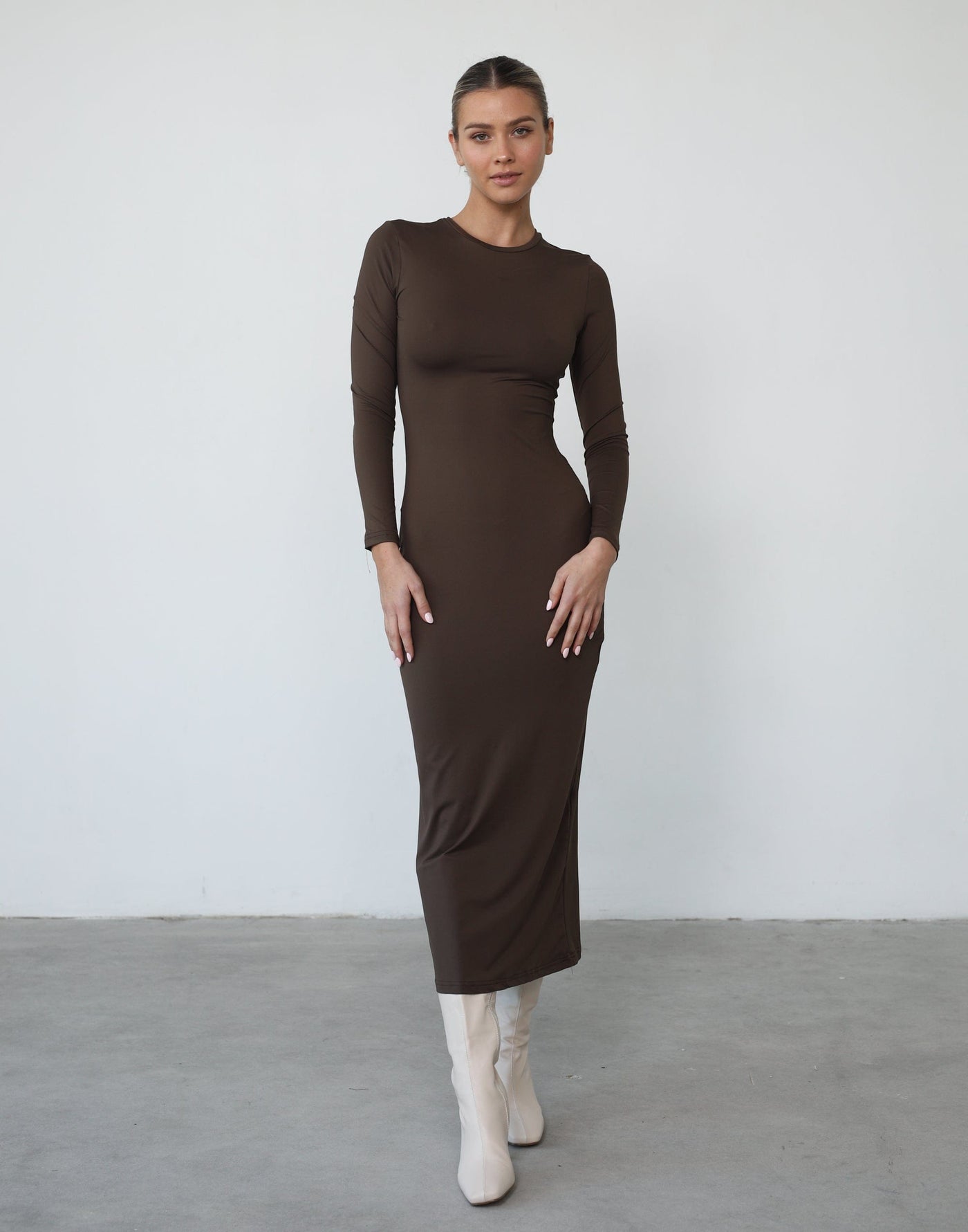 Shontae Long Sleeve Maxi Dress (Dark Olive) - Bodycon Maxi Dress