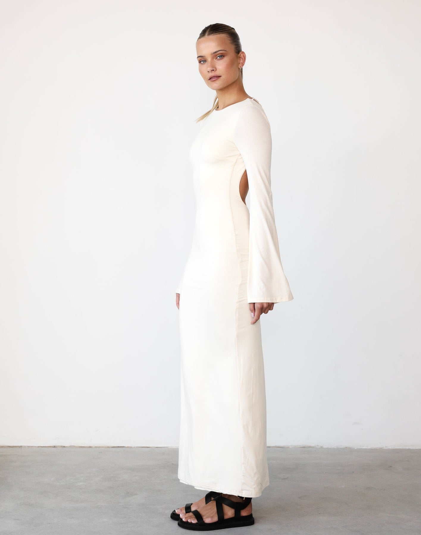 Carina Long Sleeve Maxi Dress (Cream) - Backless Flare Sleeve Bodycon ...