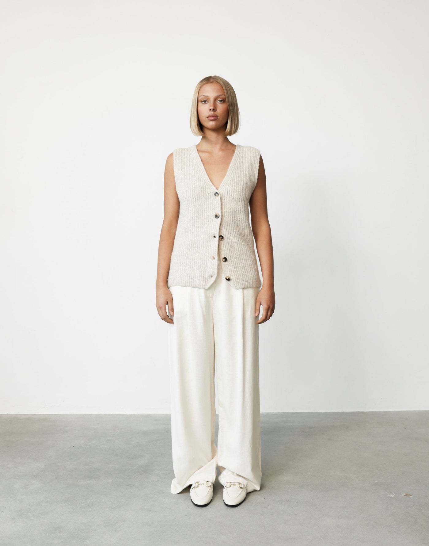 La Quinta Pant (Ivory) - By Lioness - Low Rise Wide Leg Pants - Women's Pants - Charcoal Clothing