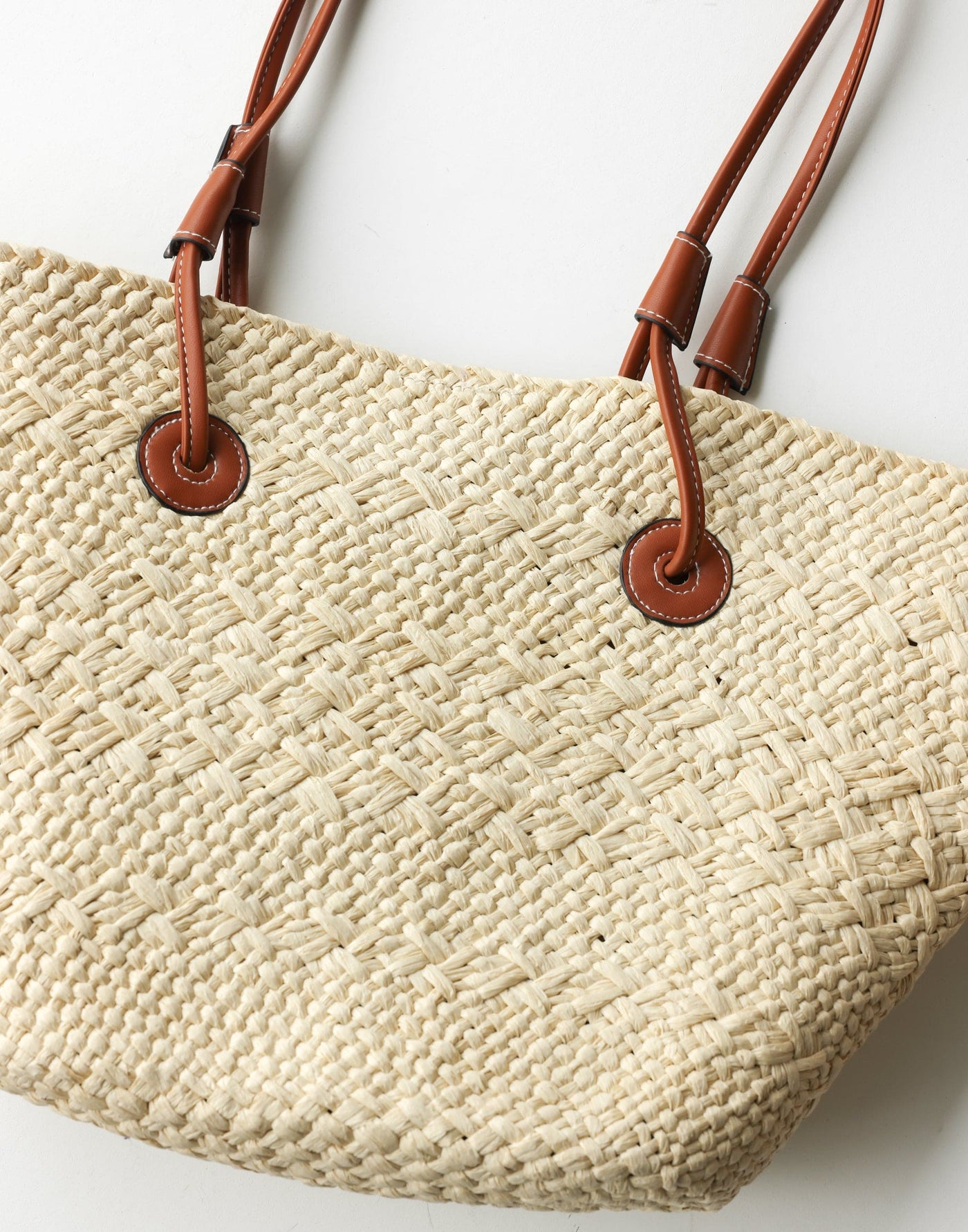 Lai Tote Bag (Natural Raffia) - By Billini - - Women's Accessories - Charcoal Clothing