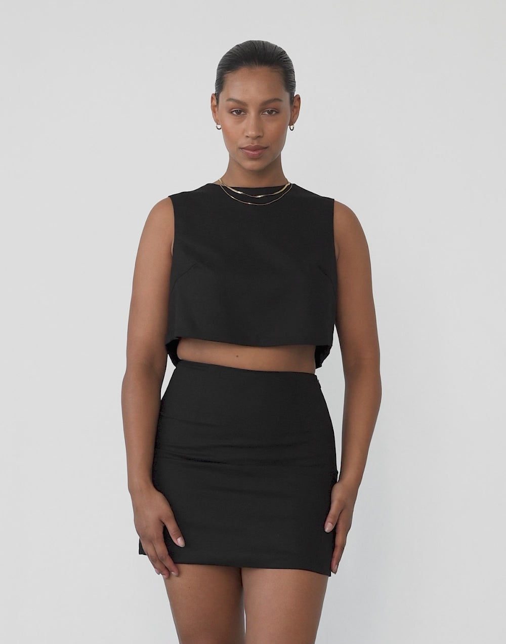 Como Linen Mini Skirt (Black)