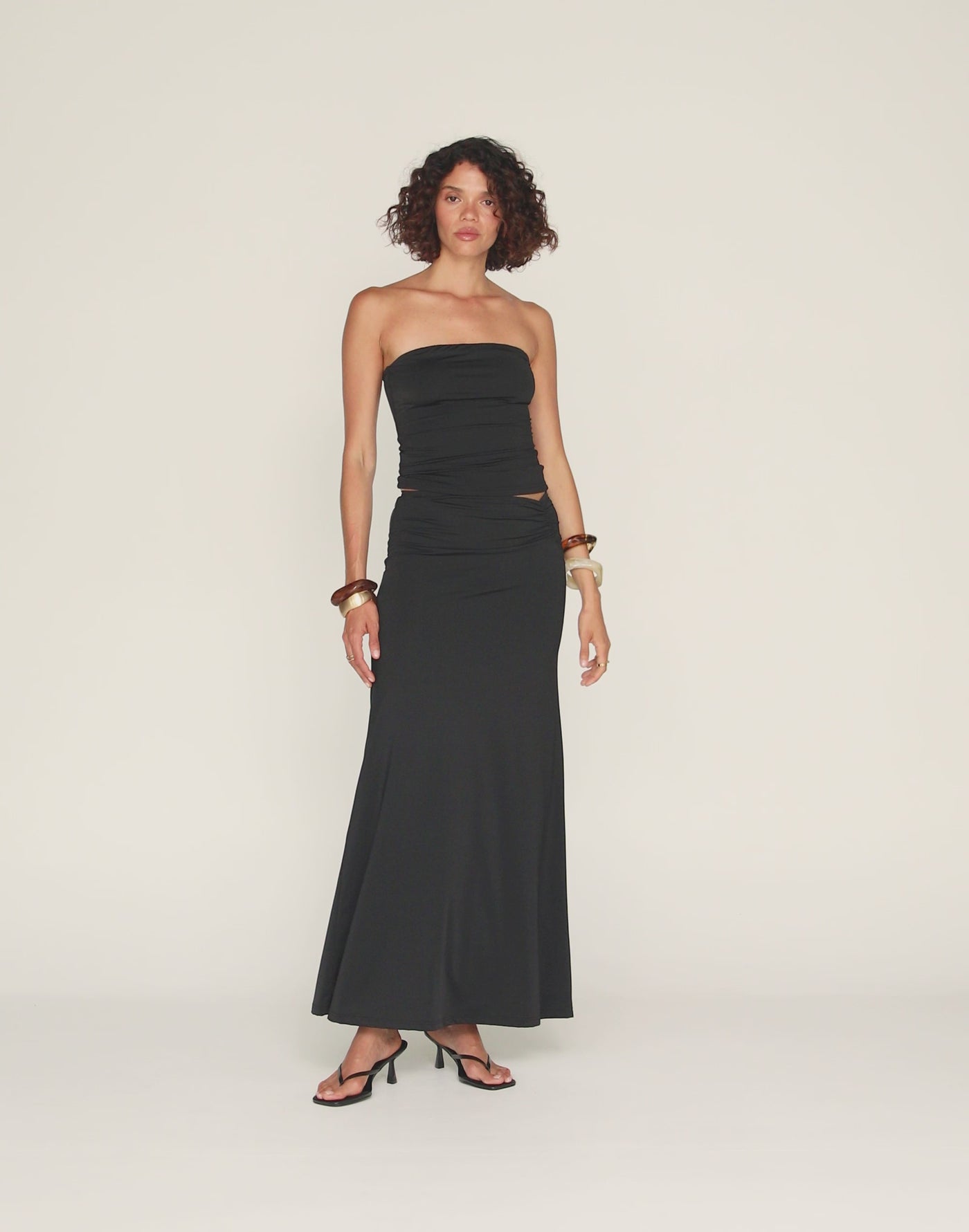 Emersen Maxi Skirt (Black)